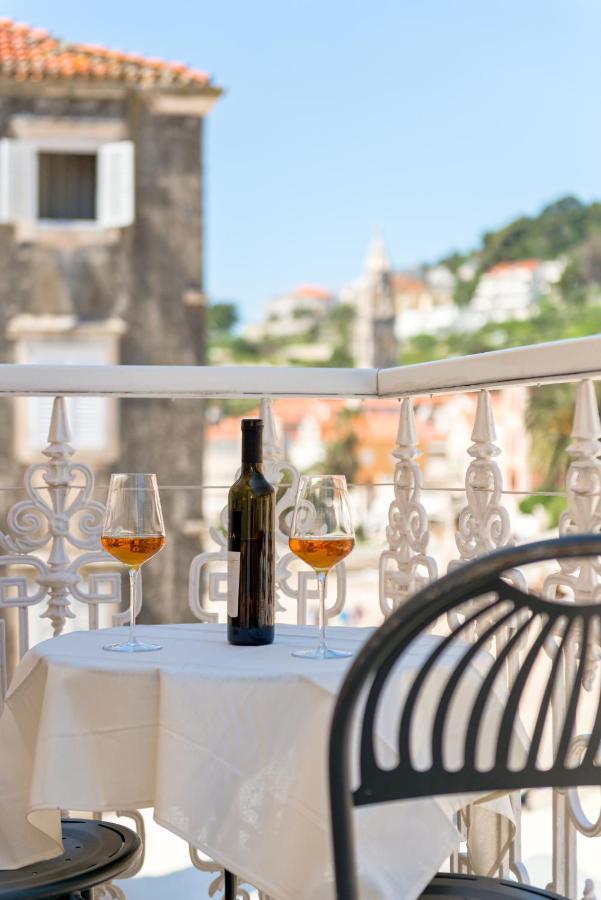 Apartments Villa Tudor 2 Hvar Town Bagian luar foto