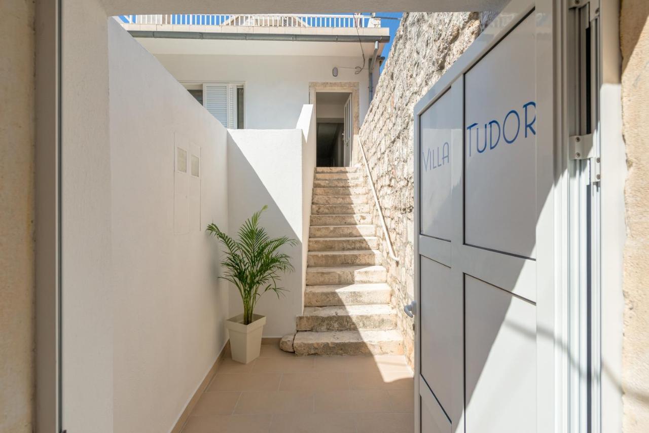 Apartments Villa Tudor 2 Hvar Town Bagian luar foto