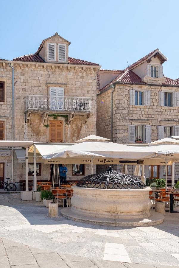 Apartments Villa Tudor 2 Hvar Town Bagian luar foto