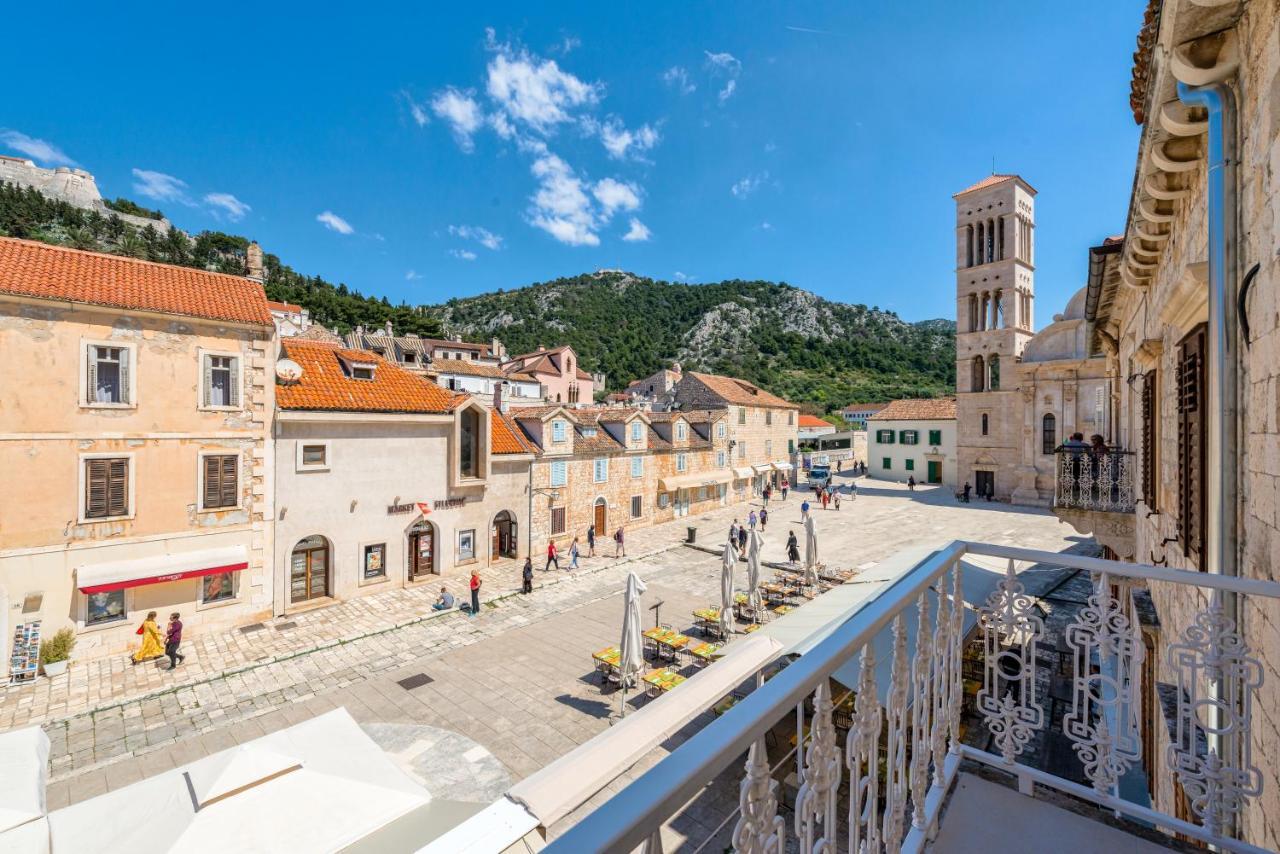 Apartments Villa Tudor 2 Hvar Town Bagian luar foto