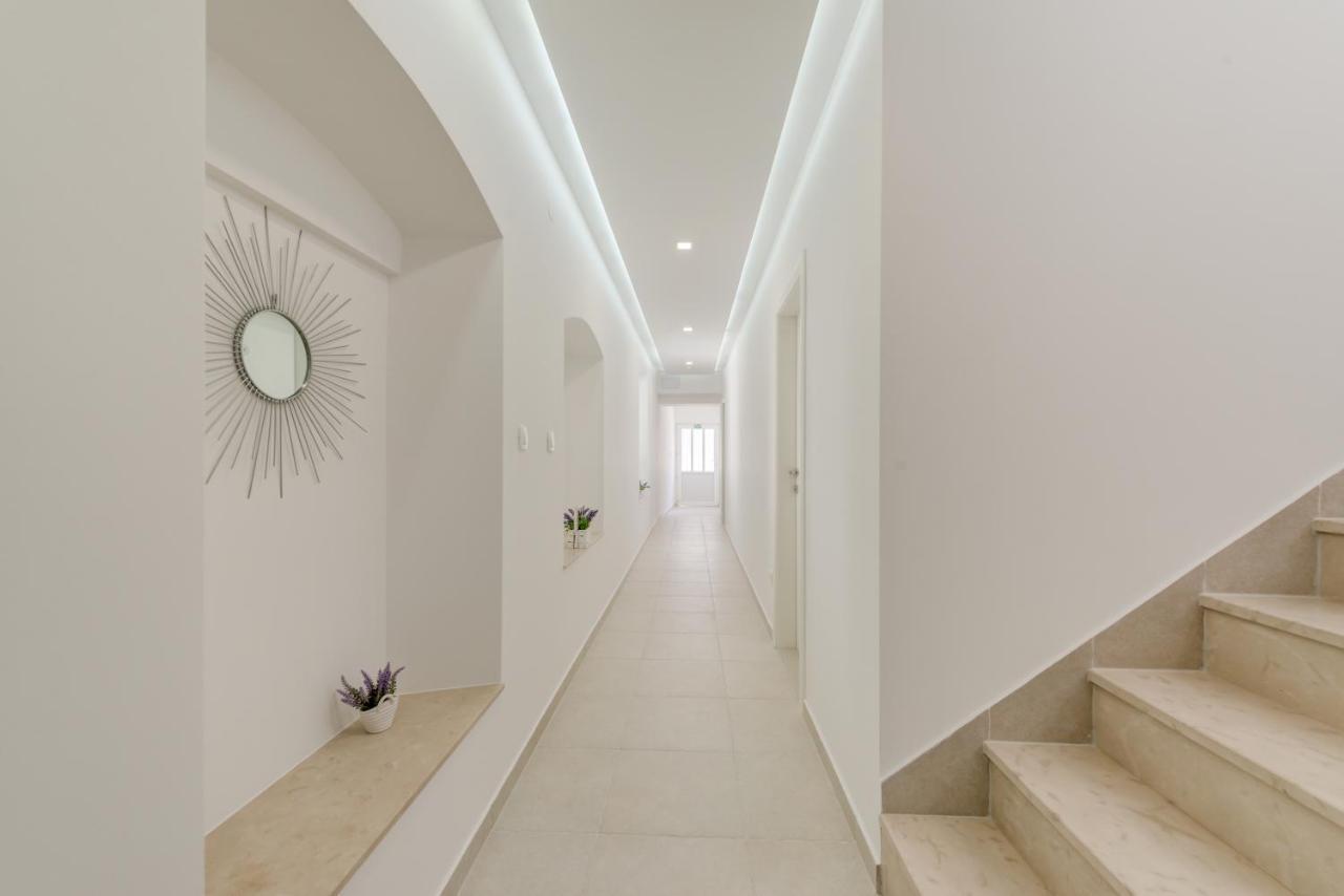 Apartments Villa Tudor 2 Hvar Town Bagian luar foto